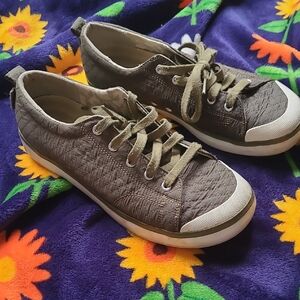 Keen Quilted Khaki Green Women's Sneakers